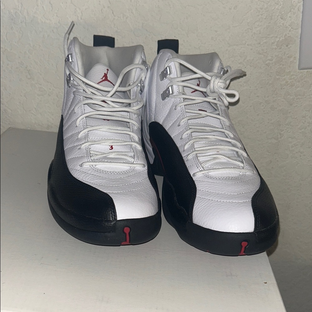 Jordan Men's White, Black, and Red Sneakers